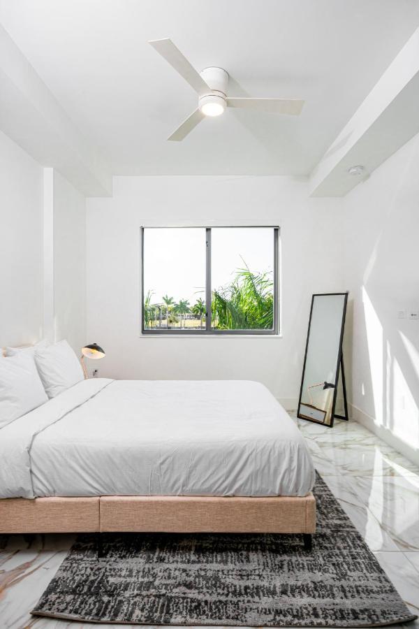 דוראל Whyhotel Midtown Miami מראה חיצוני תמונה