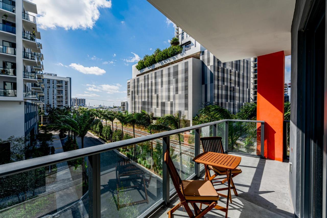 דוראל Whyhotel Midtown Miami מראה חיצוני תמונה